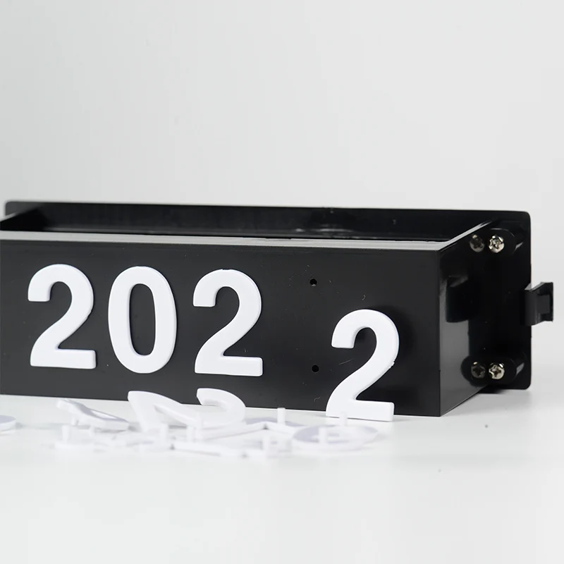 Wooden Color Calendar Plastic Page Flip Clock Automatic Mute Living Room Modern Fashion Home Creative Wall Clock